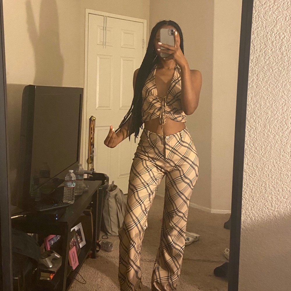 Iamgia Carmel set size S